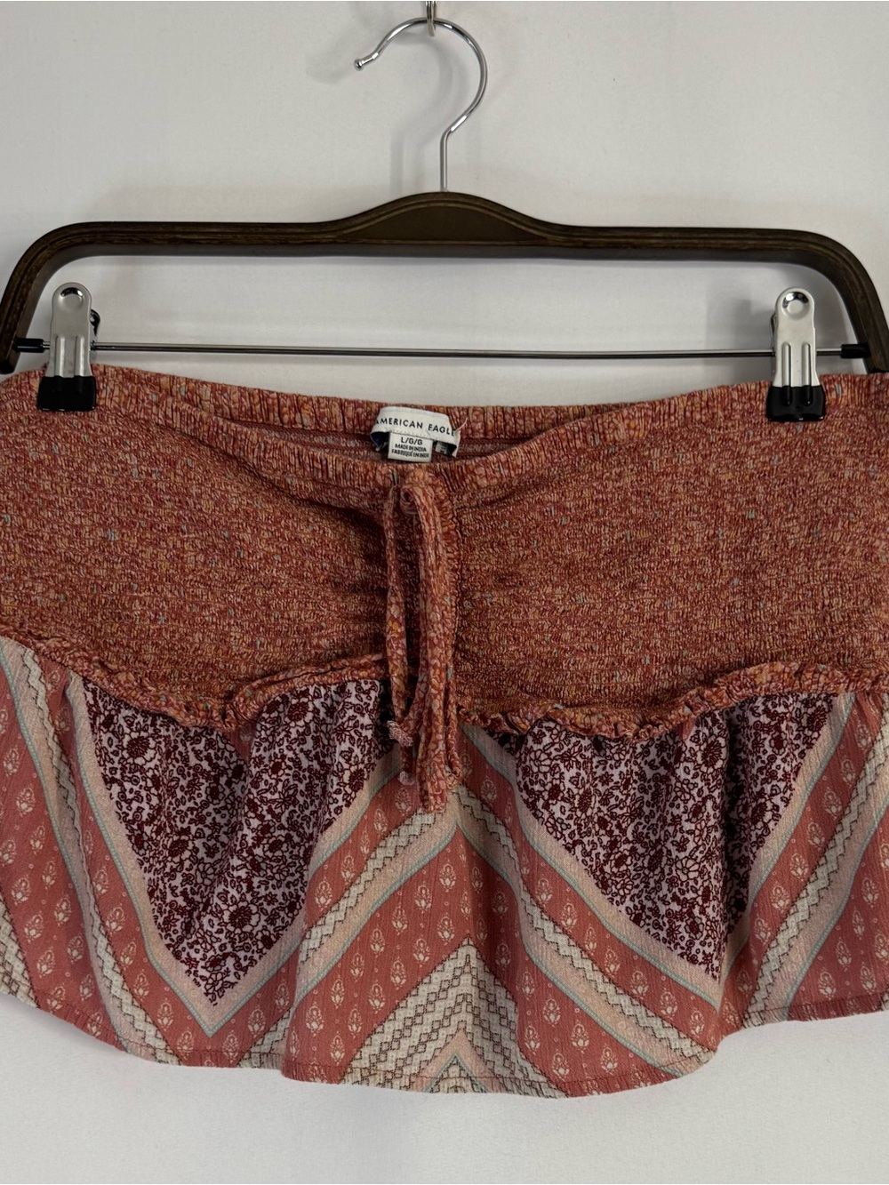 American Eagle Rust Orange Floral‎ Smocked Waist Skirt